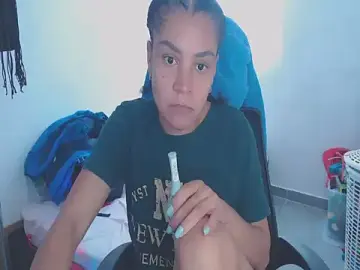 Stripchat Watch Live Sex Cams of shayna_cute