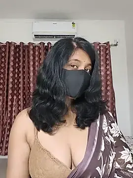 Stripchat Adult Video Chat of Cute-Maanvi