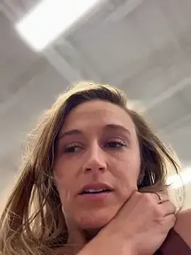 Stripchat Best live sex cam show of lunagirl13