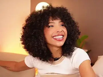 Stripchat Adult Webcams of OSHUN_