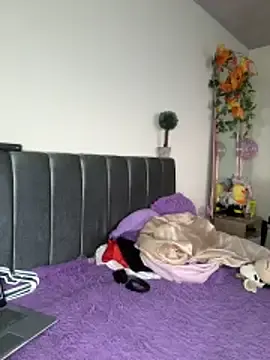 Stripchat Live Sex Cam of valery_mora