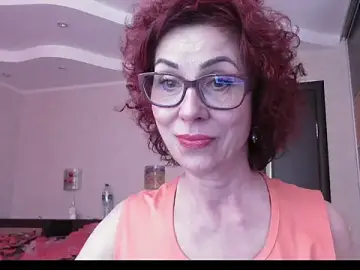 Stripchat Live Sex Cam of Kelly_Flurr