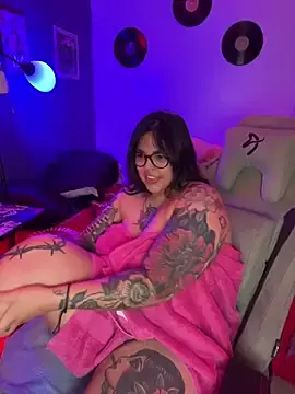 Stripchat Private Sex Chat of miacanela_xo