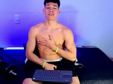 Stripchat Adult Video Chat of Luke_Muscle