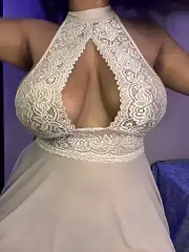 Stripchat Free Live Porn of DevineDevilQueen