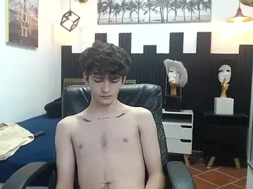 Stripchat Best Webcam of trevor_mob