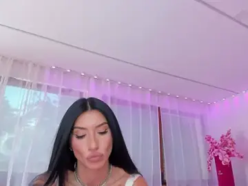 Stripchat Watch Live Sex Cams of missdiamond_