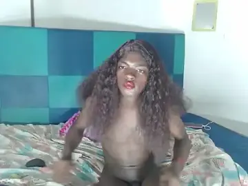 Stripchat Live Sex of kenia_nihiara