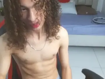 Stripchat Adult Webcam of Axel_fox77
