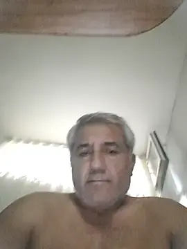 Stripchat Sex Cam of alemci_7434