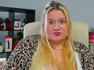Stripchat Live Sex Cam of samantha_darling