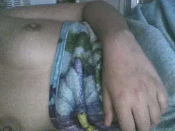 Stripchat Free Porn Cam of Themaskedgirl21