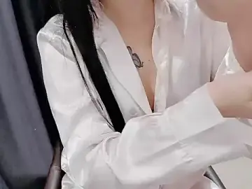 Stripchat Sex Chat of Ari-sweety