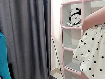 Stripchat Best Webcam of Ari-sweety