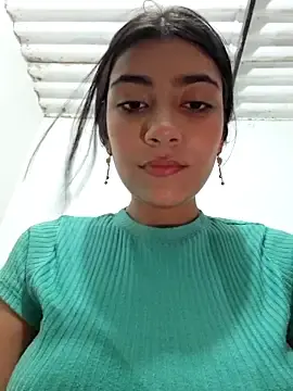 Stripchat Free Porn Cam of Sweed-virgin-pussy