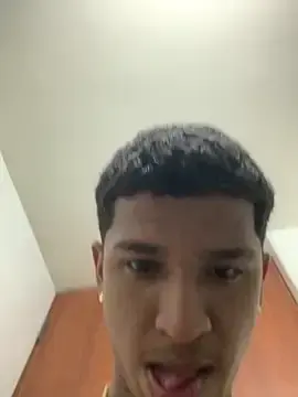 Stripchat Live Porn of Anthony_clark1