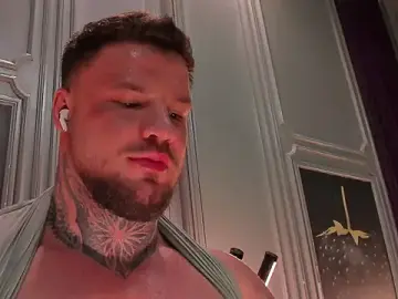 Stripchat Live Sex Cam of OliverSport