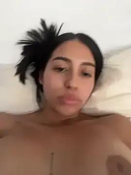 Stripchat Adult Webcams of MISSYLINDA