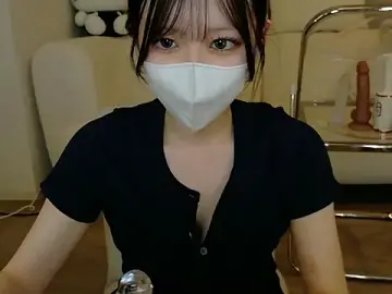 Stripchat Live Sex Cam of R-bonbon