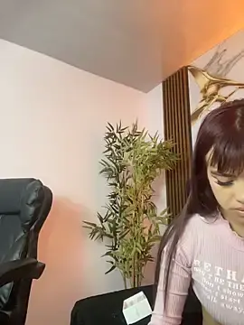 Stripchat Adult Webcam of kira_ec