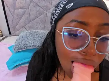 Stripchat Best live sex cam show of ZoeBrowns