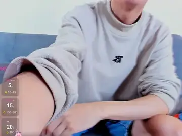 Stripchat Live Porn of Cum_hunters