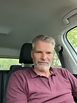 Stripchat Watch Live Sex Cams of Thor-82