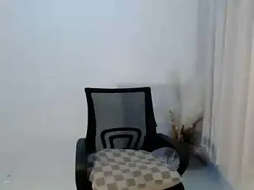 Stripchat Nude Webcam of hottasianboy