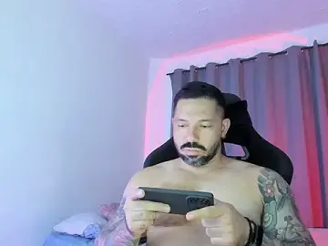 Stripchat Free Porn Cam of Pierre_Vidal