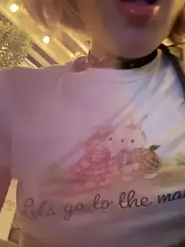 Stripchat Nude Webcam of SweetBunnyGF