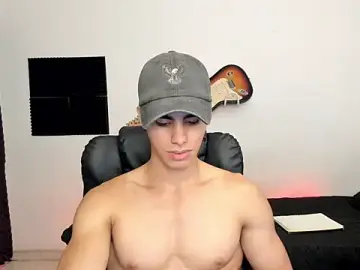 Stripchat Live Sex Cam of chicozen