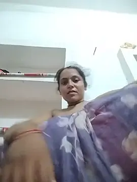 Stripchat Sex Cam of Sonam_shinde