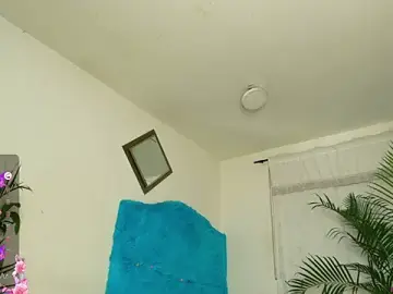 Stripchat Live Sex of Bigdickgirls_02