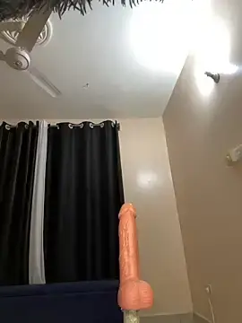 Stripchat Live Sex of __Naomi