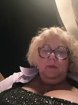Stripchat Free Porn Cam of Merilulla