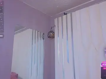 Stripchat Adult Webcam of housegirl_bigcock