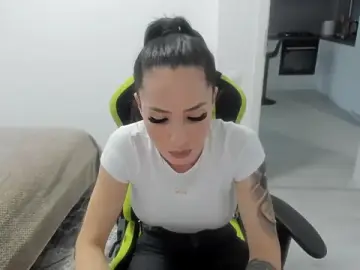Stripchat Watch Live Sex Cams of Emmapmg