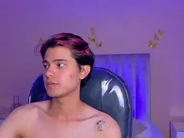 Stripchat Best Webcam of Derek_Sinn