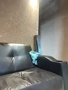 Stripchat Free Live Porn of Chocolate_factory_man