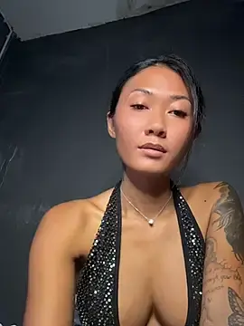 Stripchat Live Sex Cam of thai-dreamgirl