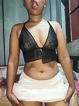 Stripchat Watch Live Sex Cams of SexyMeena95