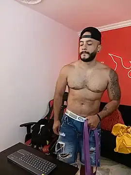 Stripchat Free Live Porn of Mike_savage3