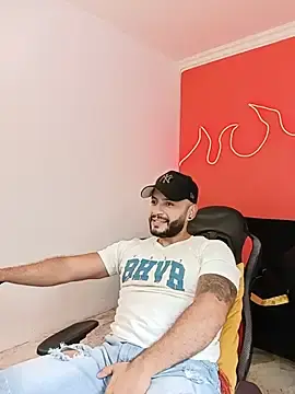 Stripchat Best live sex cam show of Mike_savage3