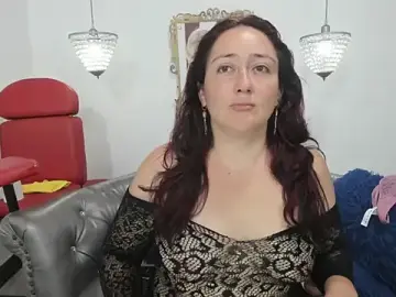 Stripchat Adult Video Chat of naughty_milf_esmeralda