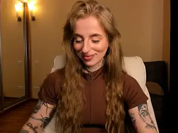 Stripchat Free Live Porn of harley_kimm