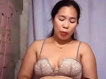 Stripchat Watch Live Sex Cams of pinaysinglemommm