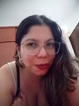 Stripchat Sex Cam of Carliina_Soussa