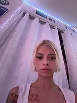 Stripchat Free Live Porn of Terribletabby