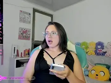 Stripchat Live Sex Cam of linda-schmidt