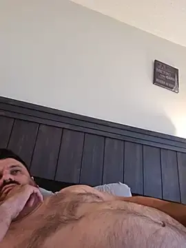 Stripchat Free Live Porn of Roddog18